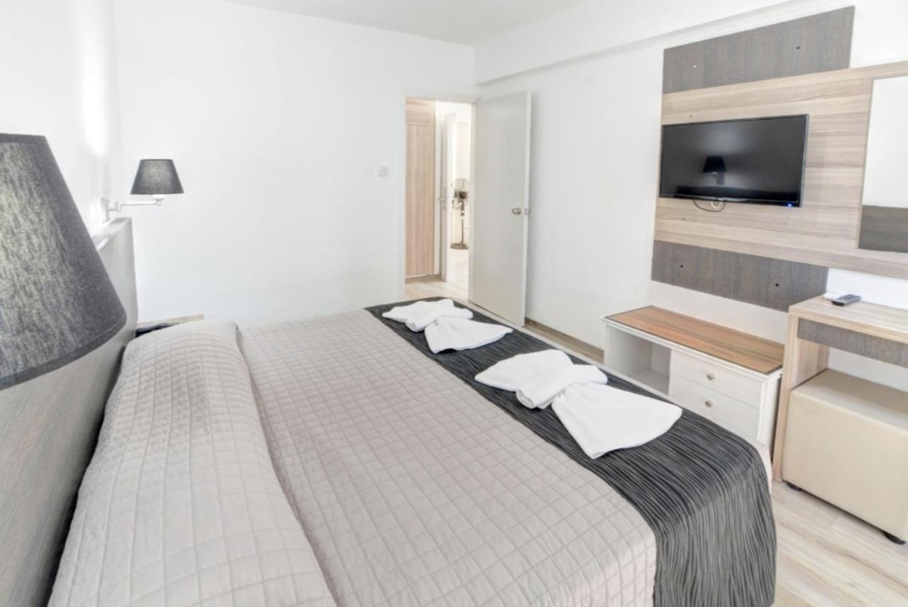 איה נאפה Barbara Hotel Apts מראה חיצוני תמונה