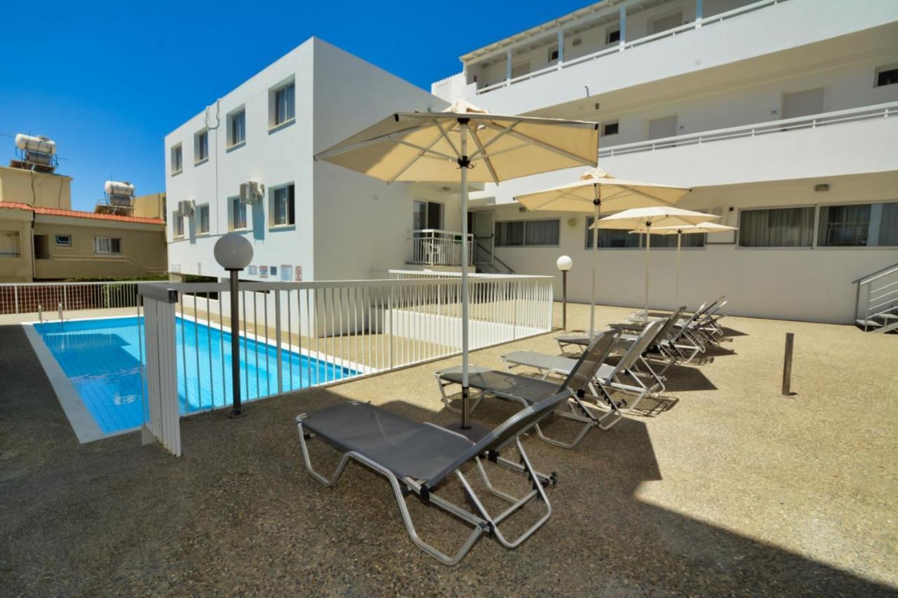 איה נאפה Barbara Hotel Apts מראה חיצוני תמונה